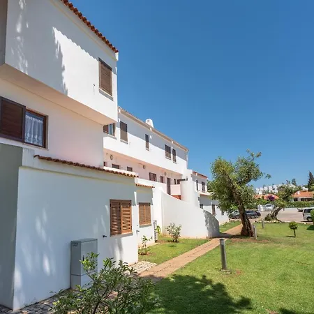 Daire Adorable Blazing Flat - Pool & Garage Vilamoura